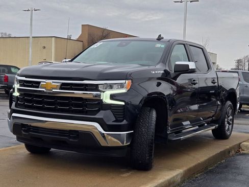 Used 2023 Chevrolet Silverado 1500 LT image 4