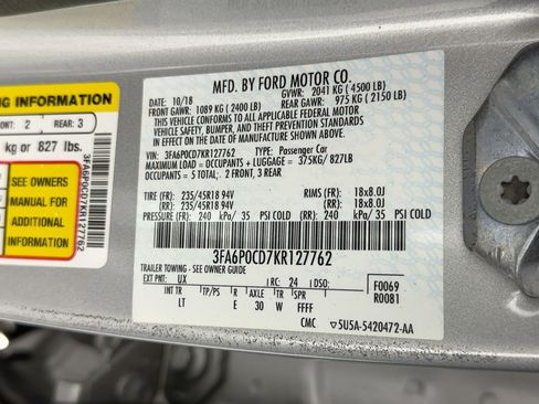 Used 2019 Ford Fusion SEL image 17