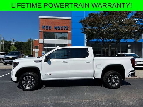 Used 2025 GMC Sierra 1500 AT4 AWD/4WD image 2