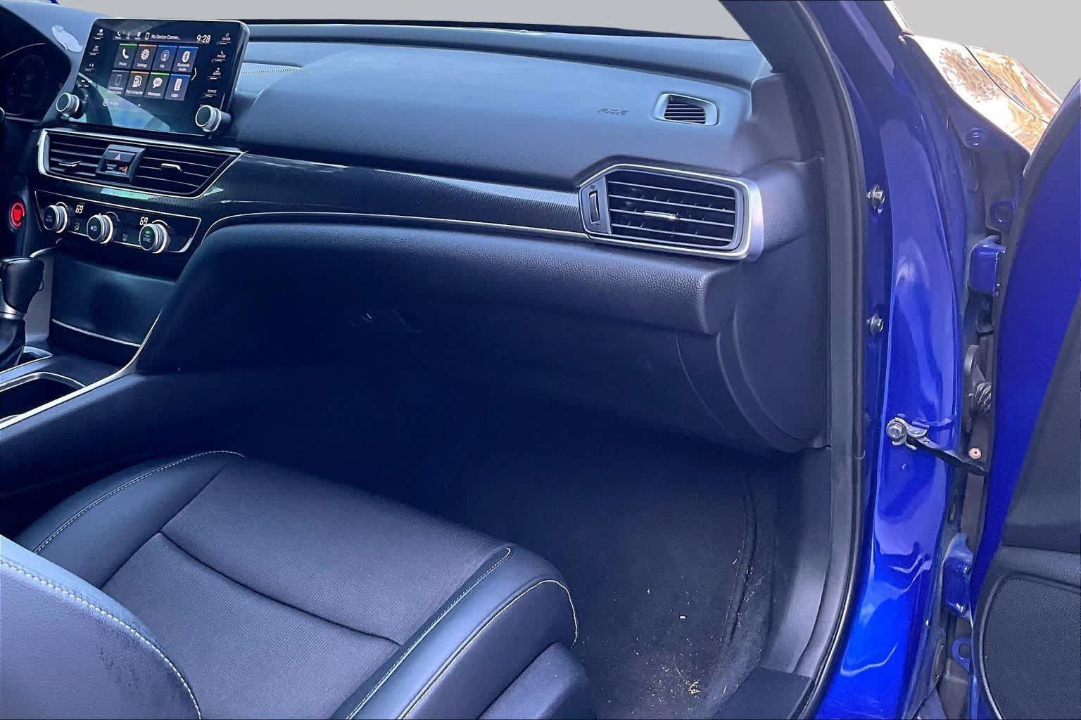 Used 2022 Honda Accord Sport image 18