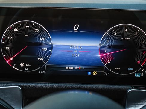 Certified 2025 Mercedes-Benz GLB 250 image 25