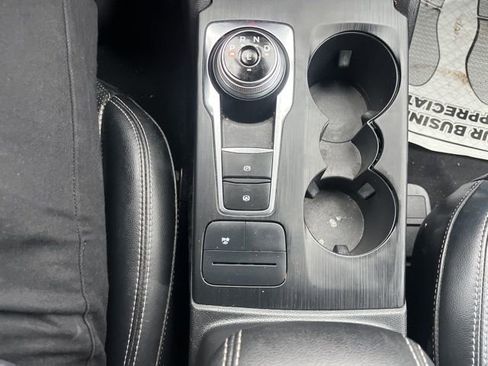 Certified 2021 Ford Escape SEL image 29