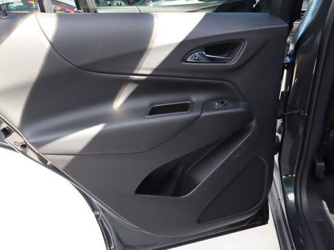 Used 2020 Chevrolet Equinox LT image 25