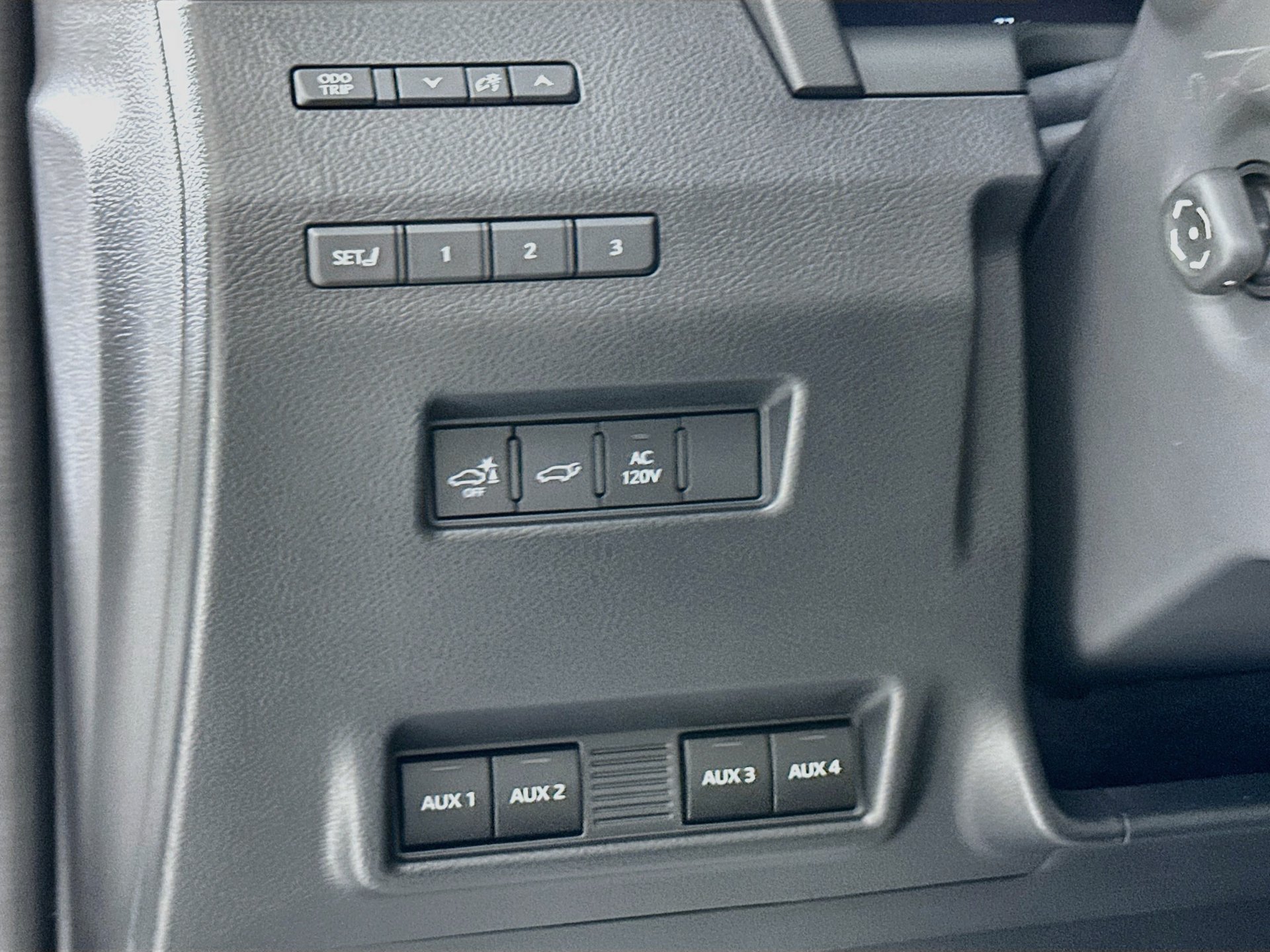Used 2026 Lexus GX 550 AWD/4WD image 11