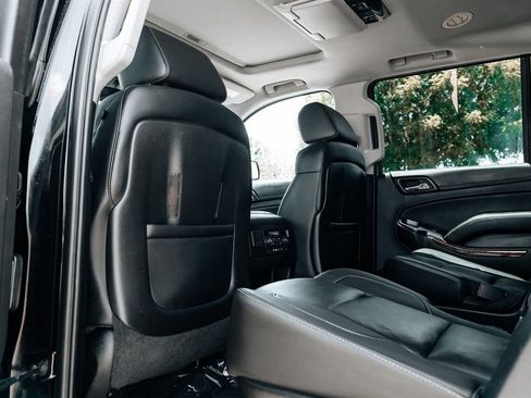 Used 2015 Chevrolet Suburban LTZ AWD/4WD image 41