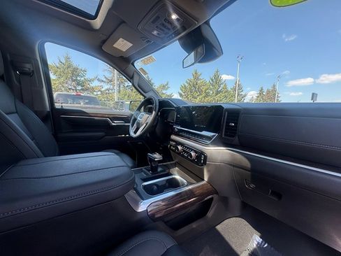 Used 2026 GMC Sierra 1500 Elevation w/ Elevation Premium Package AWD/4WD image 36