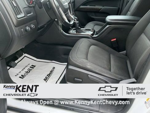 Certified 2022 GMC Canyon Elevation image 23