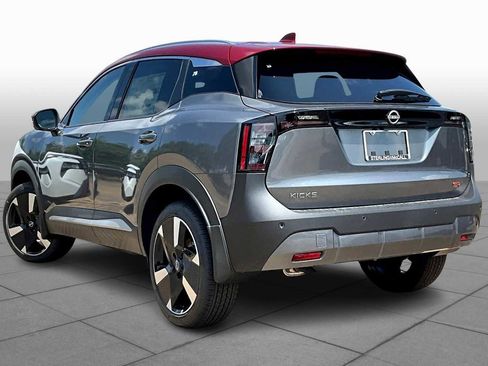 New 2025 Nissan Kicks SR image 7