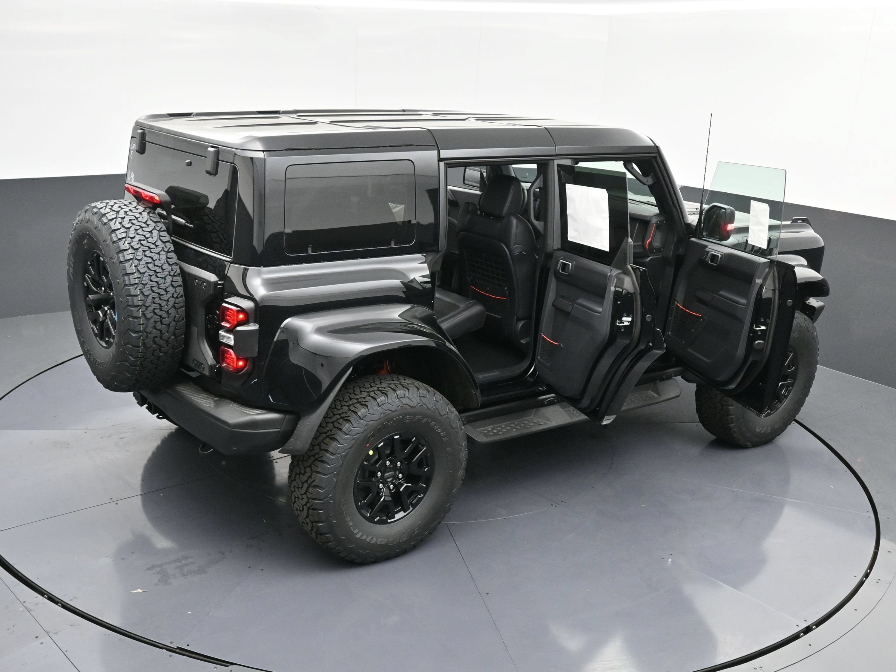 Used 2026 Ford Bronco Raptor AWD/4WD image 31