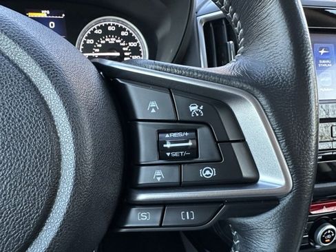 Used 2022 Subaru Forester Premium image 18