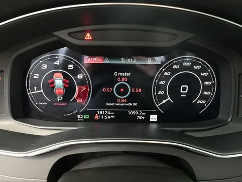 Used 2021 Audi RS 6 AWD/4WD image 35