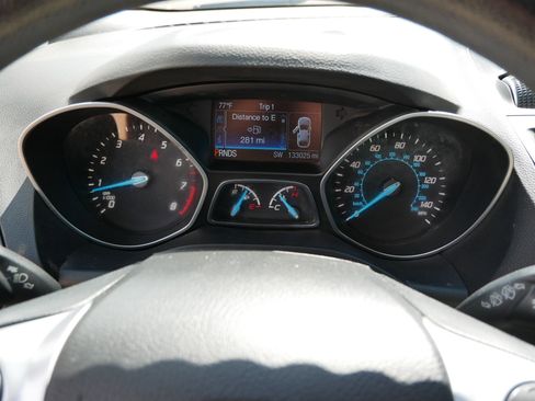 Used 2014 Ford Escape SE w/ Equipment Group 201A FWD image 21