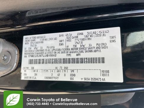 Used 2020 Ford Escape Titanium AWD/4WD image 24