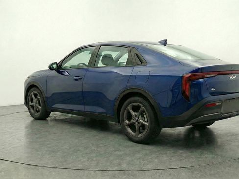 Used 2025 Kia K4 FWD image 6