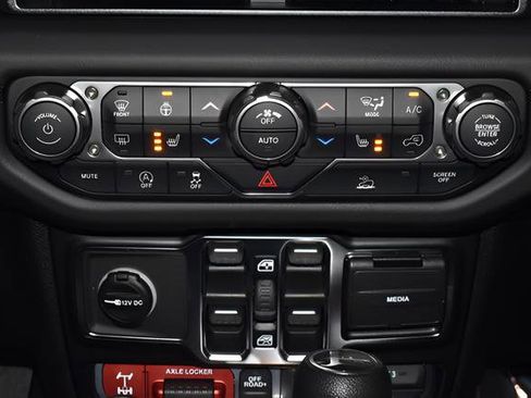 New 2026 Jeep Gladiator Mojave AWD/4WD image 14