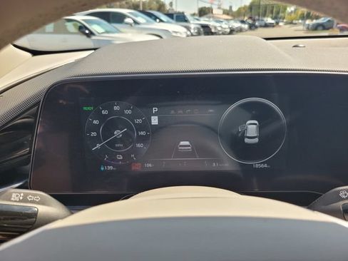 Used 2023 Kia Niro Wave FWD image 29