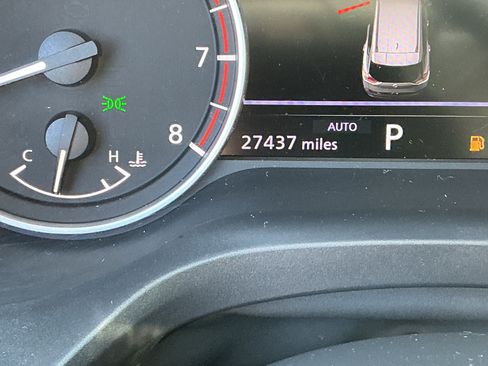 Certified 2023 Nissan Rogue SL w/ SL Premium Package AWD/4WD image 15