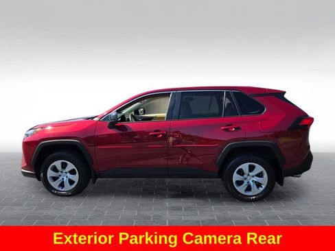 Used 2024 Toyota RAV4 LE AWD/4WD image 5