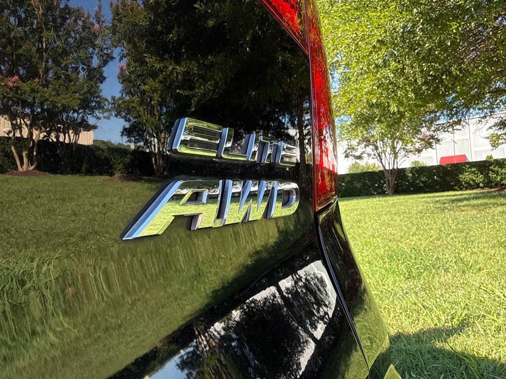 Used 2017 Honda Pilot Elite image 7