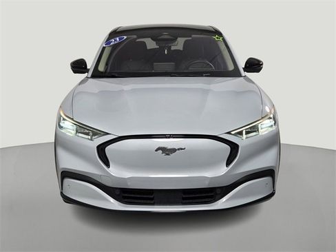 Used 2023 Ford Mustang Mach-E Premium image 5