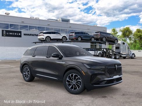 New 2026 Lincoln Nautilus Premier AWD/4WD image 7