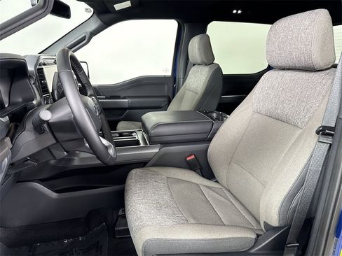 Used 2025 Ford F150 XLT w/ Equipment Group 302A MID image 5