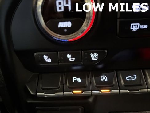 Used 2020 GMC Sierra 1500 AT4 w/ AT4 Premium Package image 32