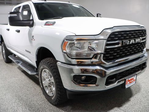 Used 2024 RAM 2500 Big Horn w/ Off Road Package image 5
