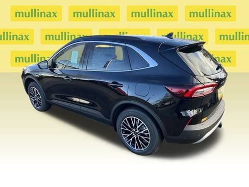New 2025 Ford Escape Base w/ PHEV Premium Package image 11