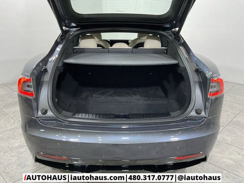 Used 2021 Tesla Model S Plaid image 11