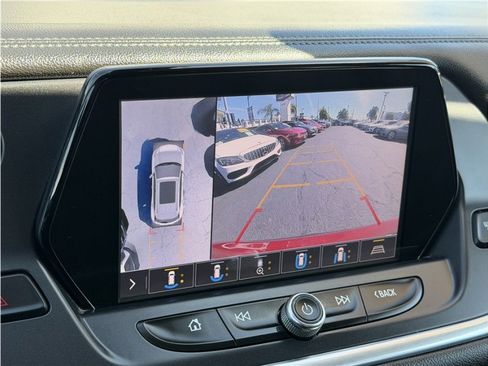 Used 2019 Chevrolet Blazer LT w/ Sound & Technology Package FWD image 53