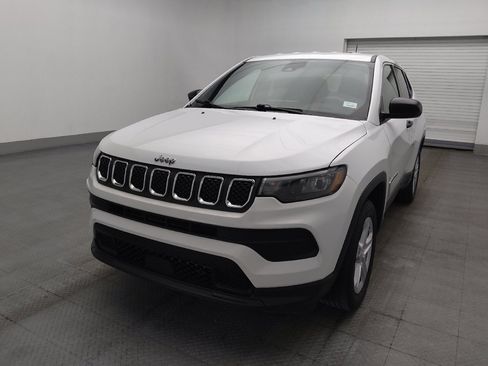 Used 2023 Jeep Compass Sport AWD/4WD image 15