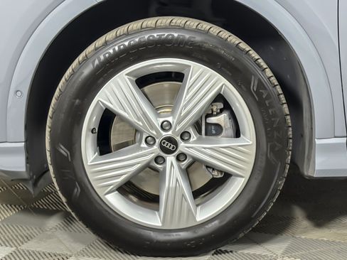 Used 2023 Audi Q4 e-tron Premium Plus w/ Premium Plus AWD/4WD image 25