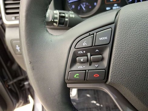 Used 2018 Hyundai Tucson Limited w/ Ultimate Package 02 image 17