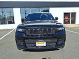 Used 2023 Jeep Grand Cherokee L Laredo image 2