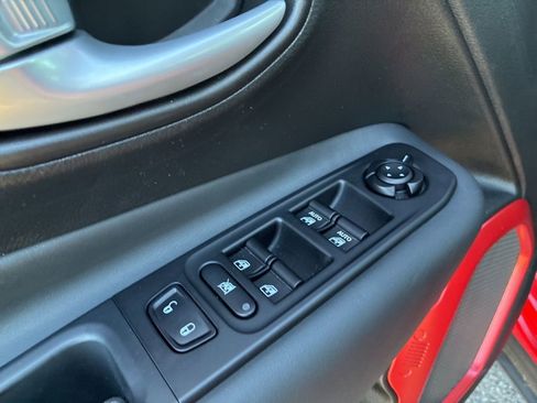 Used 2023 Jeep Renegade Trailhawk w/ Sun/Sound Group image 7