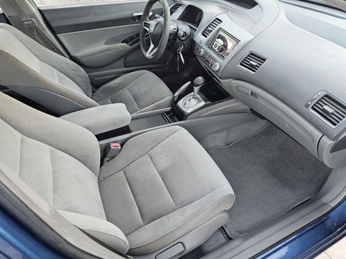 Used 2010 Honda Civic LX image 8