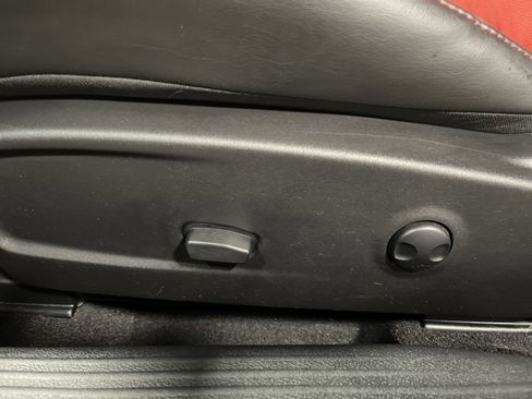 Used 2023 Dodge Challenger R/T Scat Pack image 11