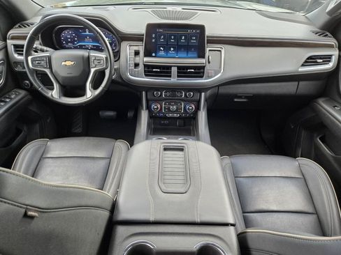 Used 2023 Chevrolet Tahoe Premier RWD image 18
