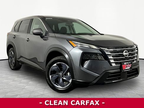 Certified 2025 Nissan Rogue SV FWD image 3