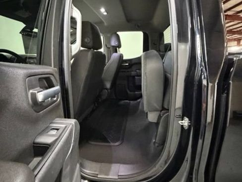 Used 2019 Chevrolet Silverado 1500 Custom Trail Boss w/ Custom Convenience Package AWD/4WD image 20