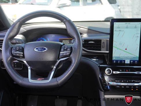 Used 2024 Ford Explorer ST w/ Equipment Group 401A AWD/4WD image 2