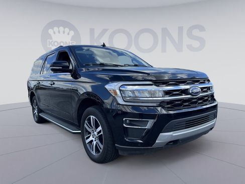 Used 2023 Ford Expedition Max Limited image 10
