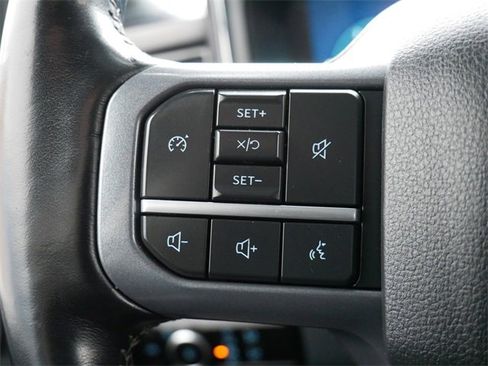 Used 2023 Ford F250 Lariat w/ Chrome Package image 17