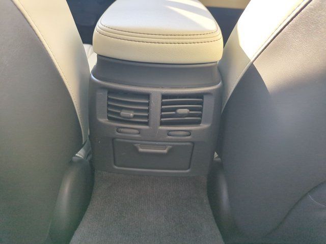 Used 2013 Lexus IS 250 w/ Premium Pkg Value Edition RWD image 17
