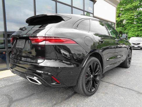 Used 2024 Jaguar F-PACE R-Dynamic S AWD/4WD image 5