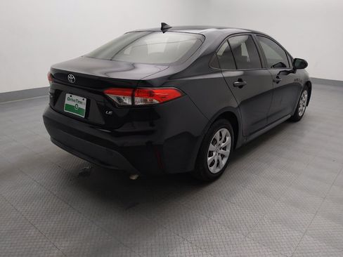 Used 2022 Toyota Corolla LE FWD image 9
