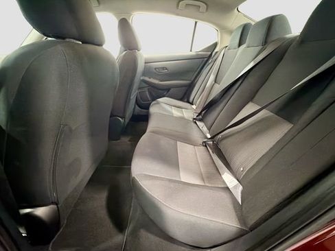 Used 2024 Nissan Sentra SV image 18