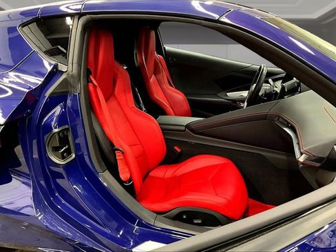 Used 2025 Chevrolet Corvette Stingray Coupe image 25