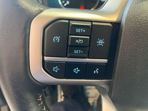 Used 2024 Ford Expedition Max XLT AWD/4WD image 30